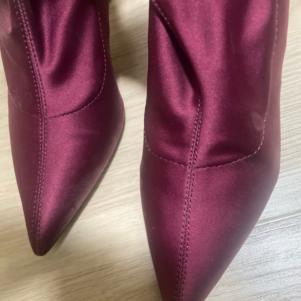 Zara maroon sock ankle boot - Picture 3 of 8